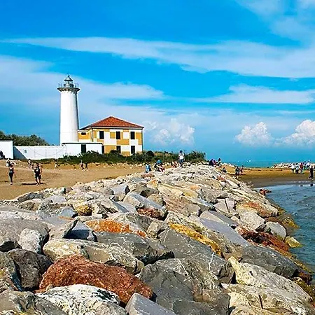 Hotel Relaxing Intimate Close To The Bibione